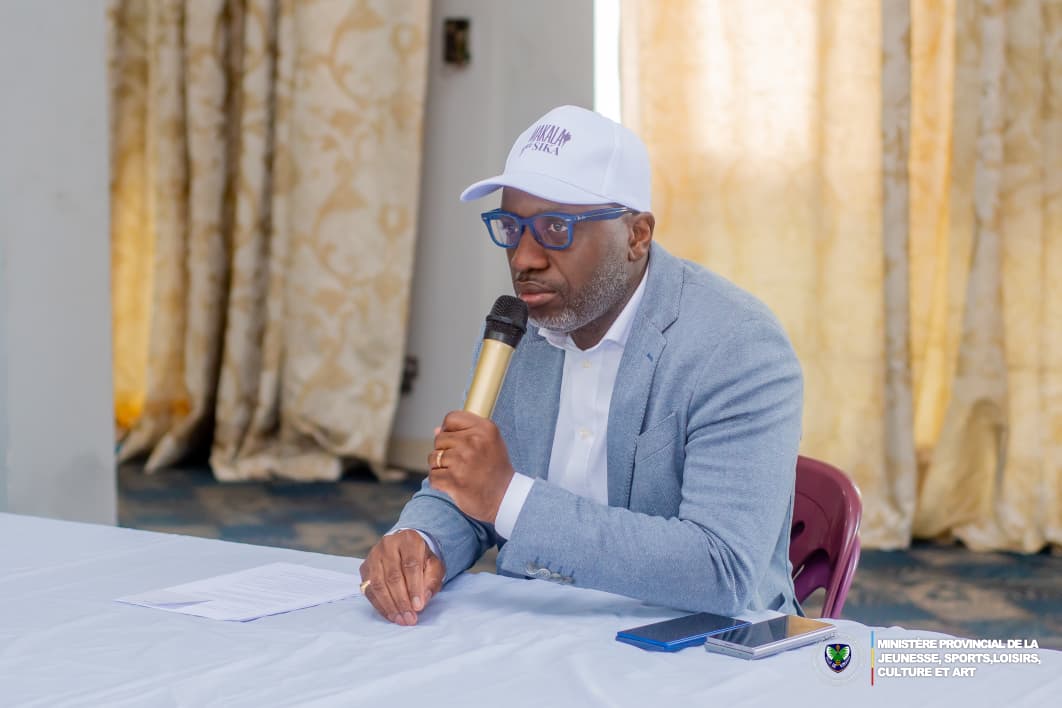Portrait officiel du Ministre Bob Amisso Yoka Lumbila